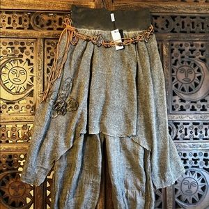 NWT Boho Fantazia Cotton Gaize Skirt Over Pants Size Medium